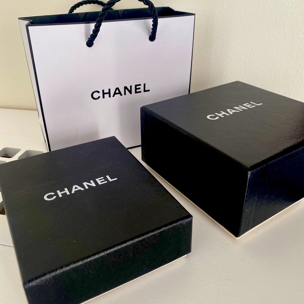Lot 2 Chanel Boxes & Small Shopping Bag